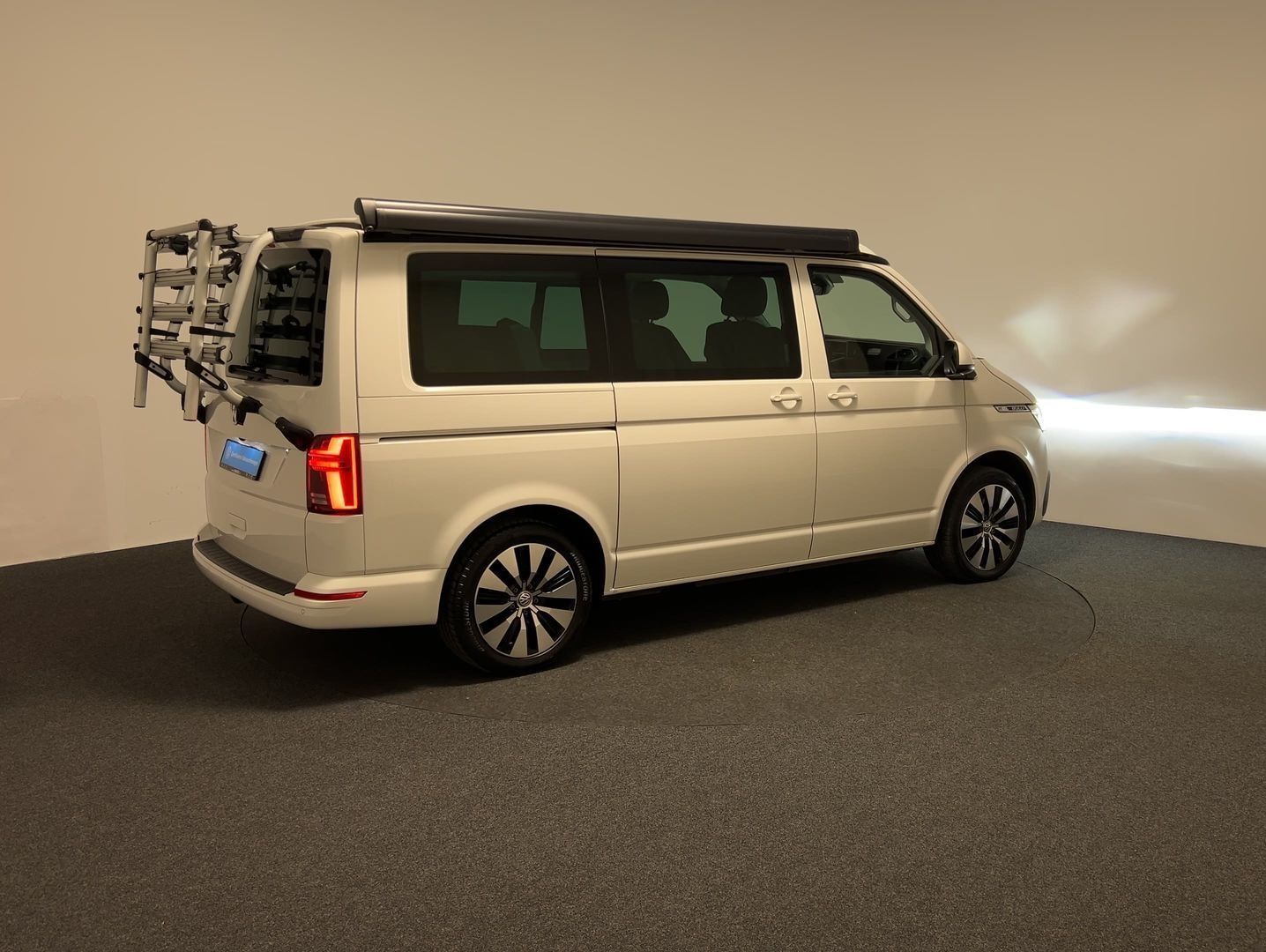 Volkswagen T6.1 California Ocean 2.0 TDI DSG 4Motion foto 6