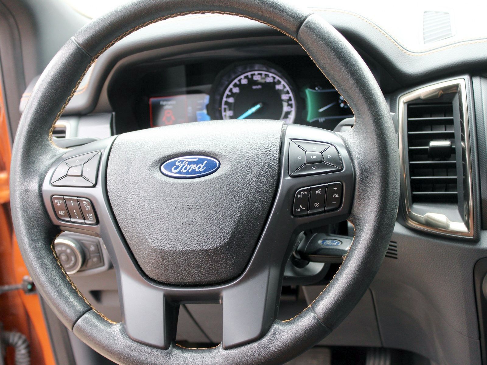 Fahrzeugabbildung Ford Ranger Wildtrak Doppelkabine 4x4 3,2 TDCi