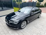 BMW 750Ld xDrive -Luxury Line - Lounge Paket- 5 Sitz - BMW 750: Ld