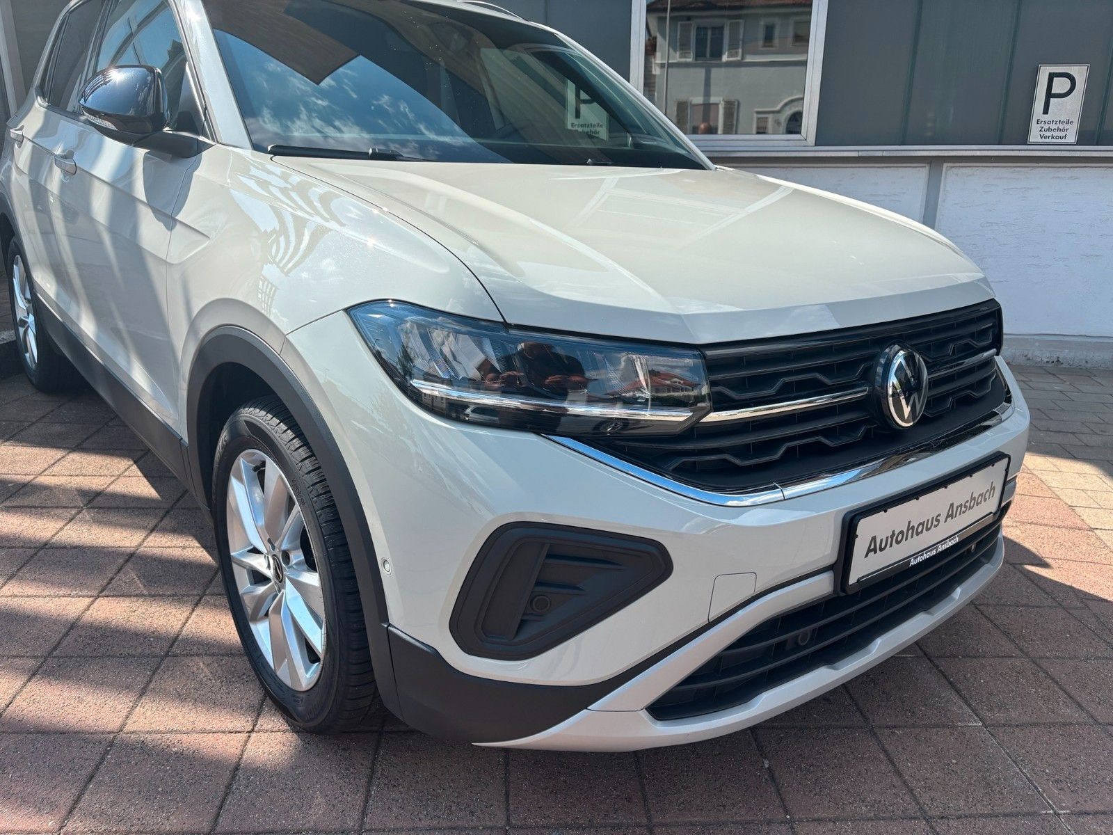 Fahrzeugabbildung Volkswagen T-Cross 1.0 TSI 85 kW Goal
