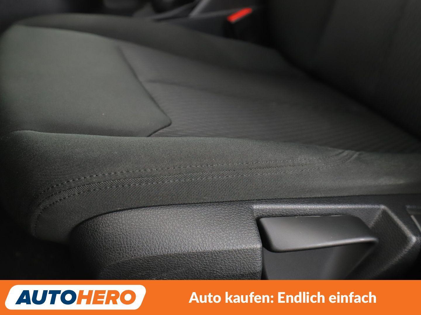 BMW 1er 118i Advantage*NAVI*TEMPO*PDC*SHZ*KLIMA*
