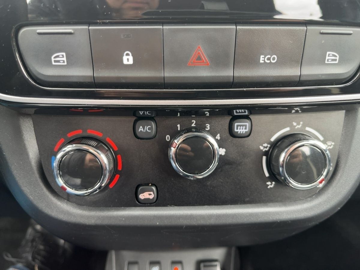 Fahrzeugabbildung Dacia Spring Essential 45 Klima Kamera ABS Fahrerairba