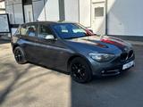 BMW 118i Limousine Sport PDC/ Sitzheizung/ Allwetter - BMW 118 in Kassel