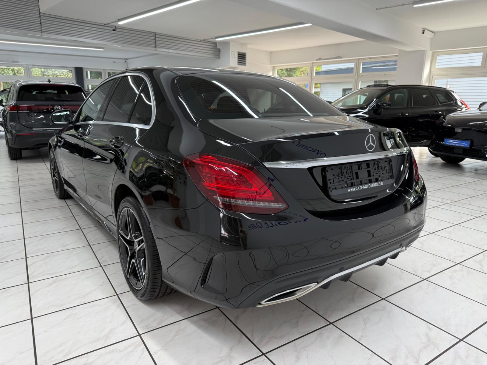 Mercedes-Benz C 220 d 4MATIC AMG Line*Multibeam*Navi*Kamera*
