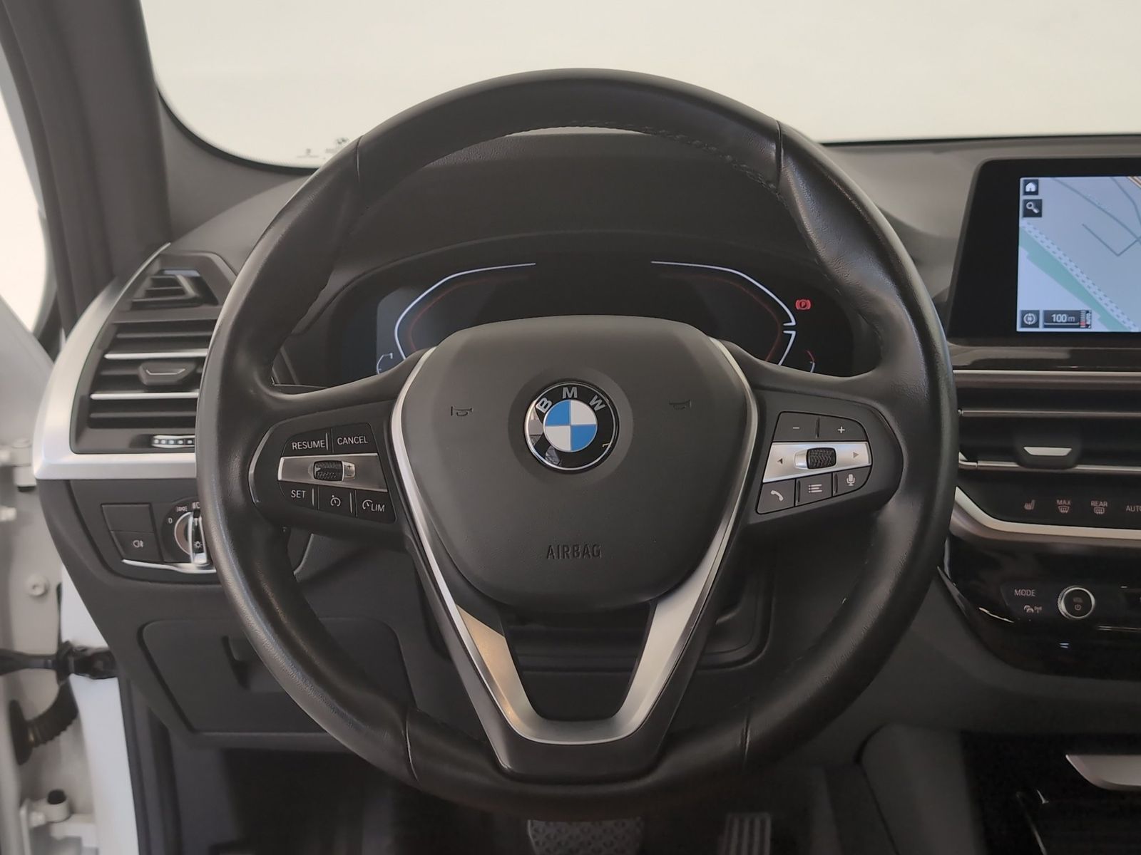 BMW X3 xDrive30i Navi/LED/AHK/RFK/SHZ/Apple/PDC v+h foto 5