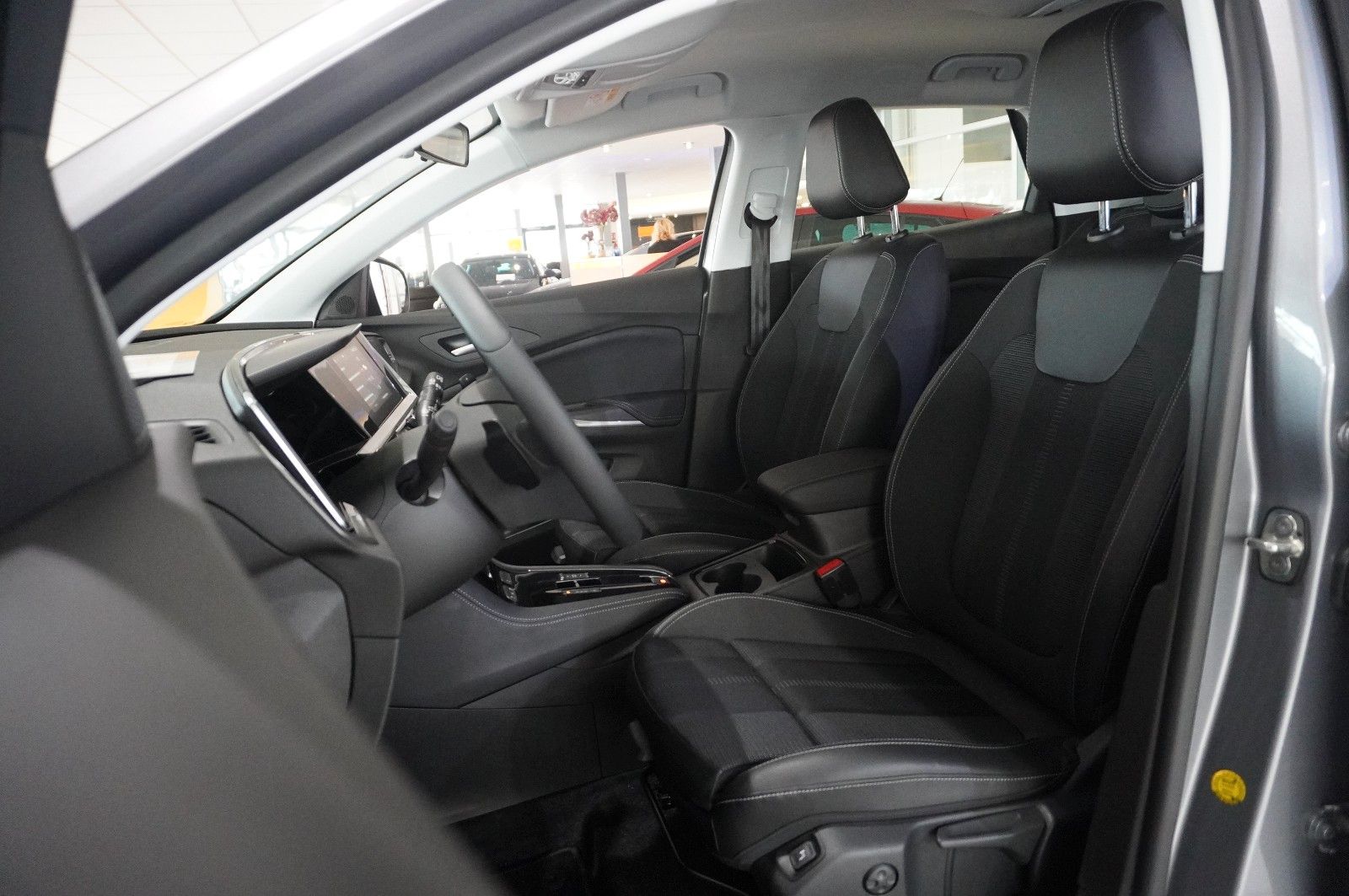 Fahrzeugabbildung Opel Grandland (X) 1.2T ENJOY NAVI/LED/KAMERA/SH/DAB+