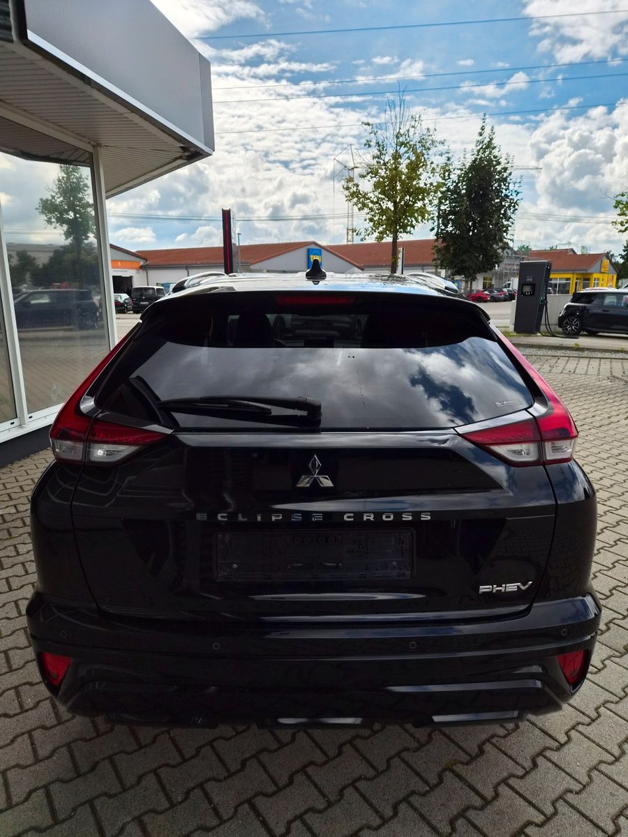 Mitsubishi Eclipse Cross Plus Select Black Hybrid 4WD imagem 2