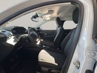 Peugeot 208 - Vorschau Bild 8