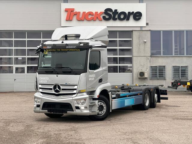 Mercedes-Benz eActros 400LL MULTIWECHSLER BDF ACC-Abstand