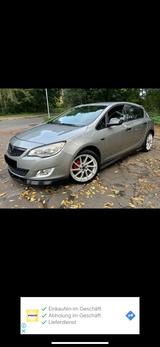 Opel Astra - Opel Astra aus 2010: Kombi