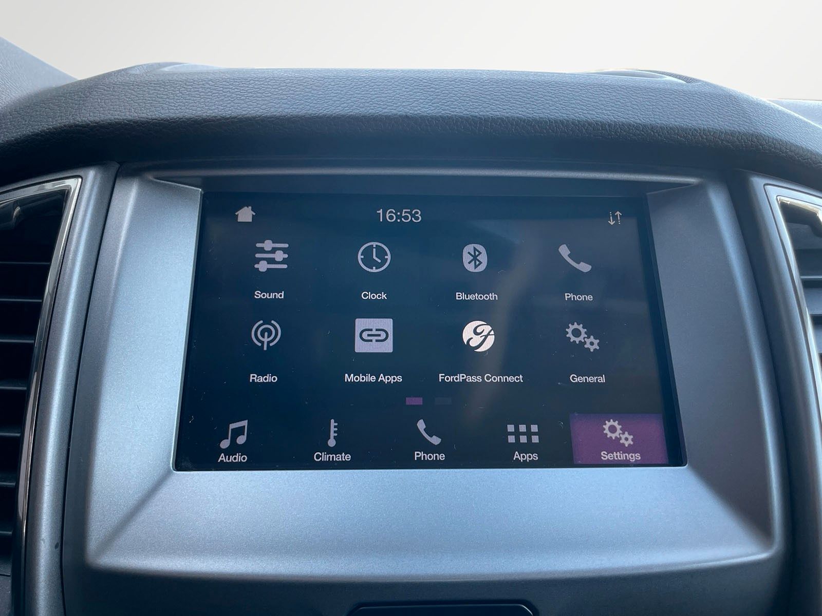 Fahrzeugabbildung Ford Ranger*CarPlay*Standhz*Tempo*Kamera*Spurhalteass
