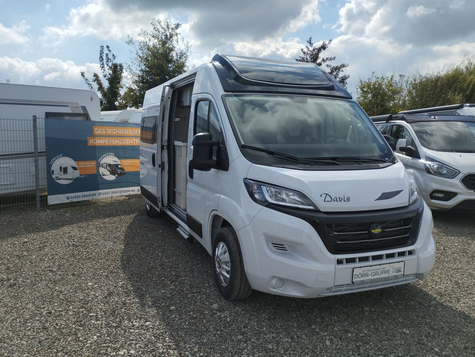 Fahrzeugabbildung Karmann Davis Lifestyle DA 590 LS Panorama Dachfenster