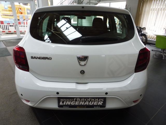 Dacia Sandero II Laureate, 8-fach bereift