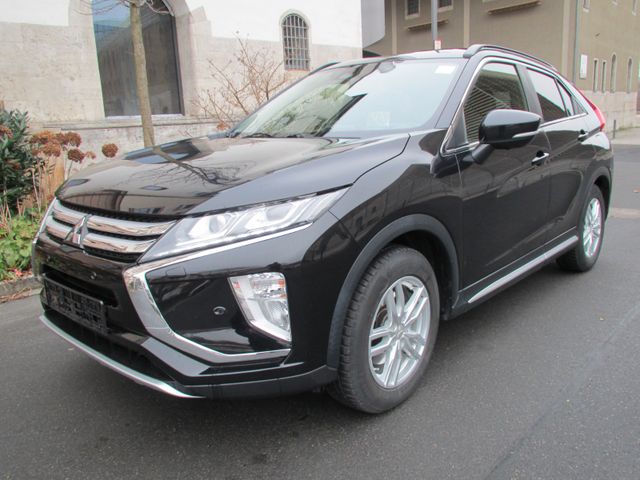 Mitsubishi Eclipse Cross Intro Edition 2WD LED AHK Alu PDC