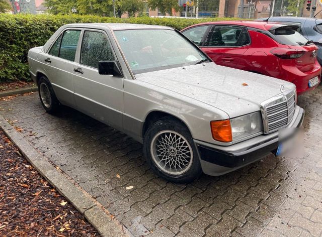 Mercedes-Benz Mercedes E190 2.0 H