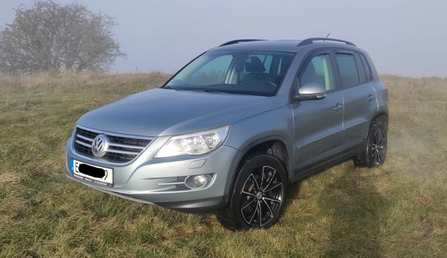 Volkswagen Tiguan 1.4 TSI 4MOTION Track & Field Track &...