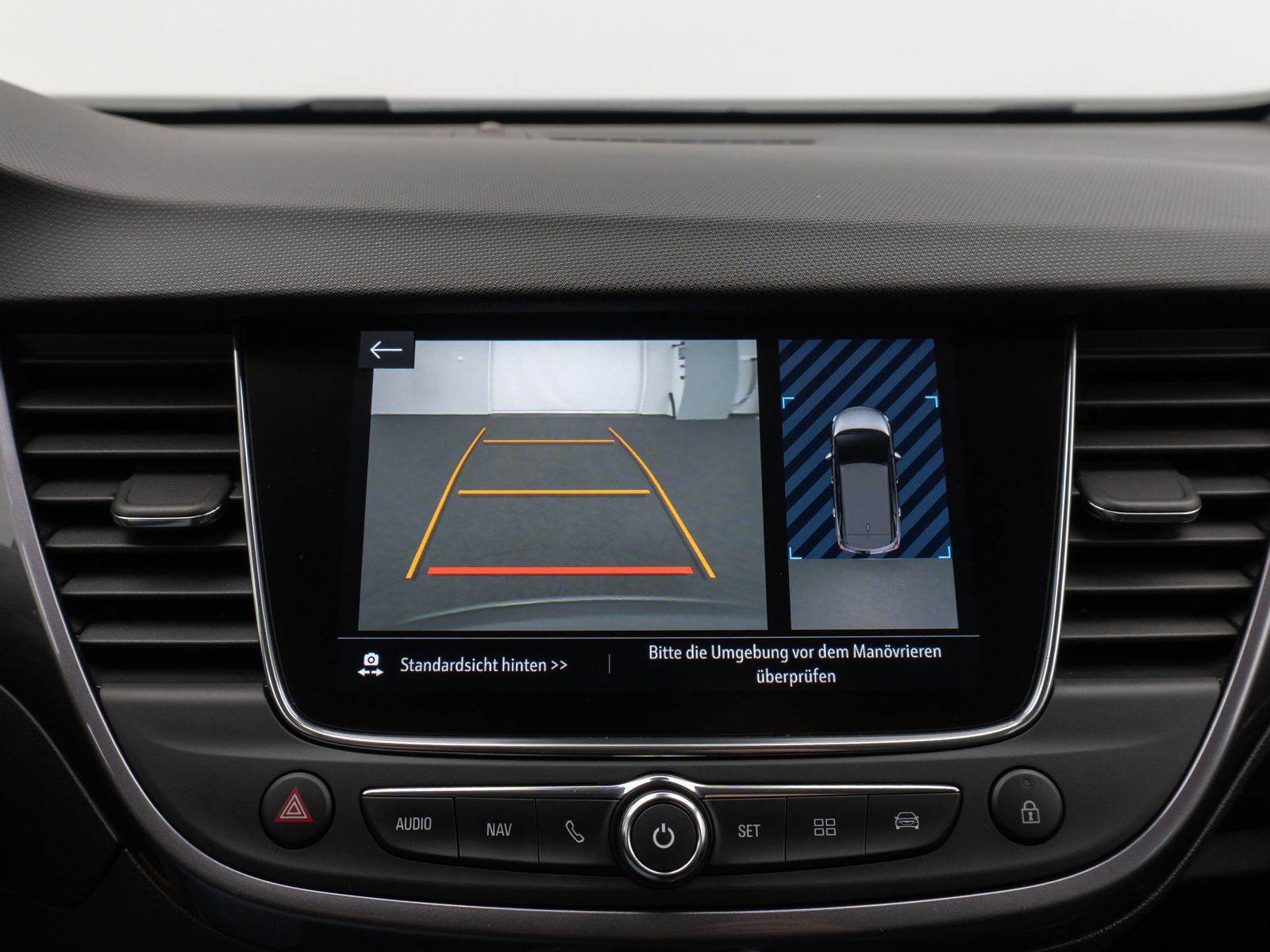 Fahrzeugabbildung Opel Crossland Innovation Kamera Navi L-hzg LED AHK