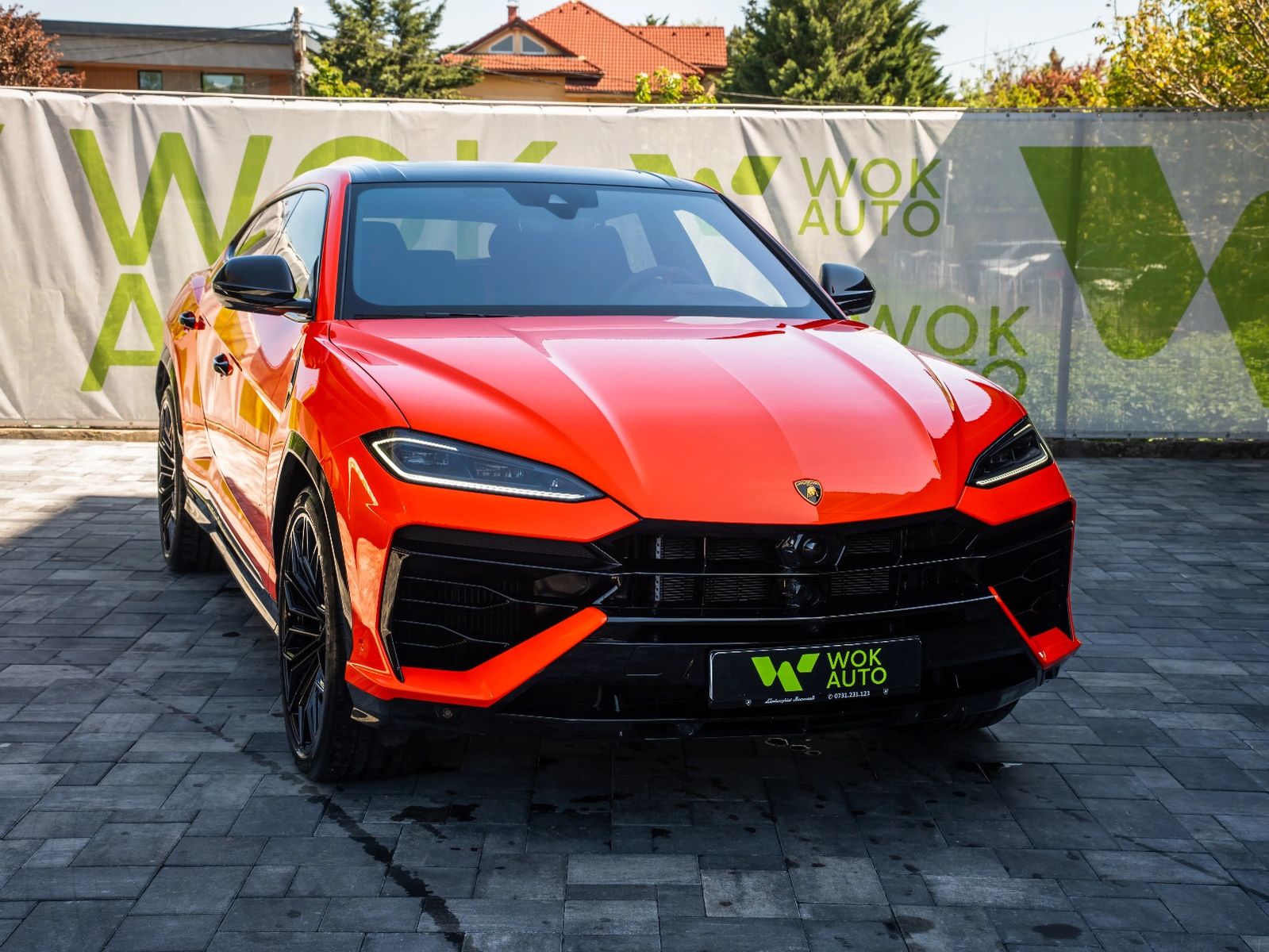 LAMBORGHINI Urus