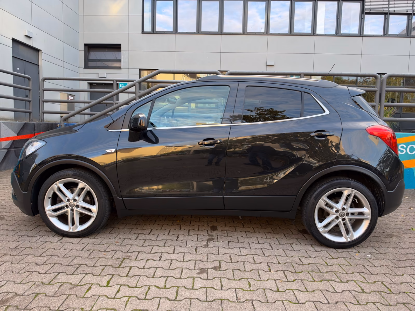 Opel MOKKA 1,4 T INNOVATION KLIMAAUT/NAVI/LEDER/E.SD