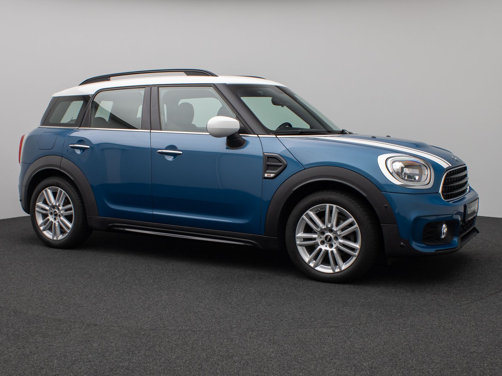 Fahrzeugabbildung MINI Countryman D (Cooper) JC Works All4 AHK Kamera