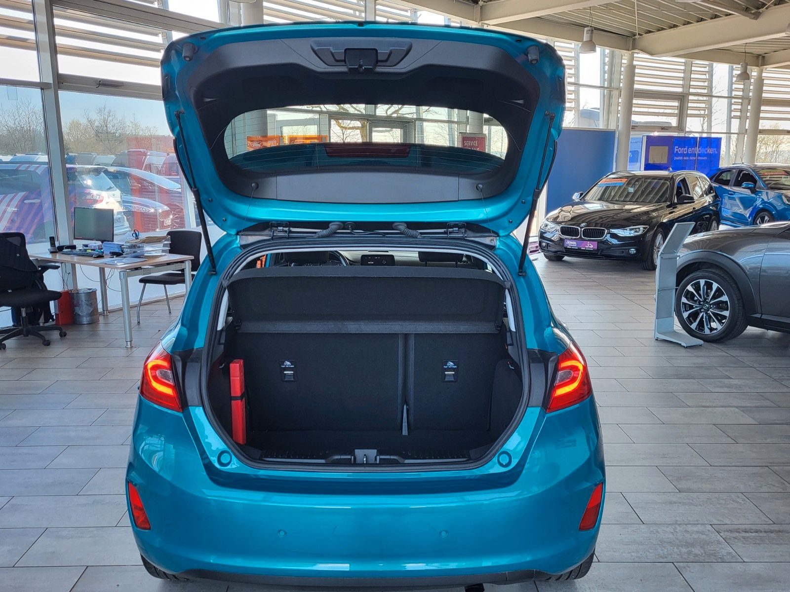 Fahrzeugabbildung Ford Fiesta Titanium Winter-P., Kamera,Klimaautomatik