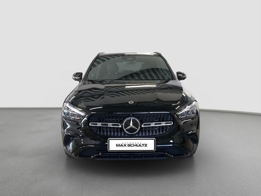 Fahrzeugabbildung Mercedes-Benz GLA 200 AHK*Distronic*Sound*LED*Sitzhzg*Kamera*