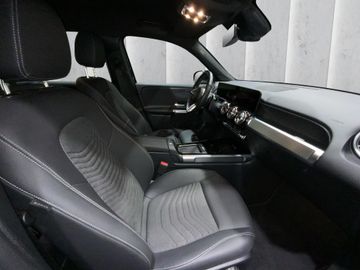 Mercedes GLB 200 - 10