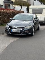 Volkswagen Passat CC 2.0 BlueTDI DSG - - graue Volkswagen Passat CC