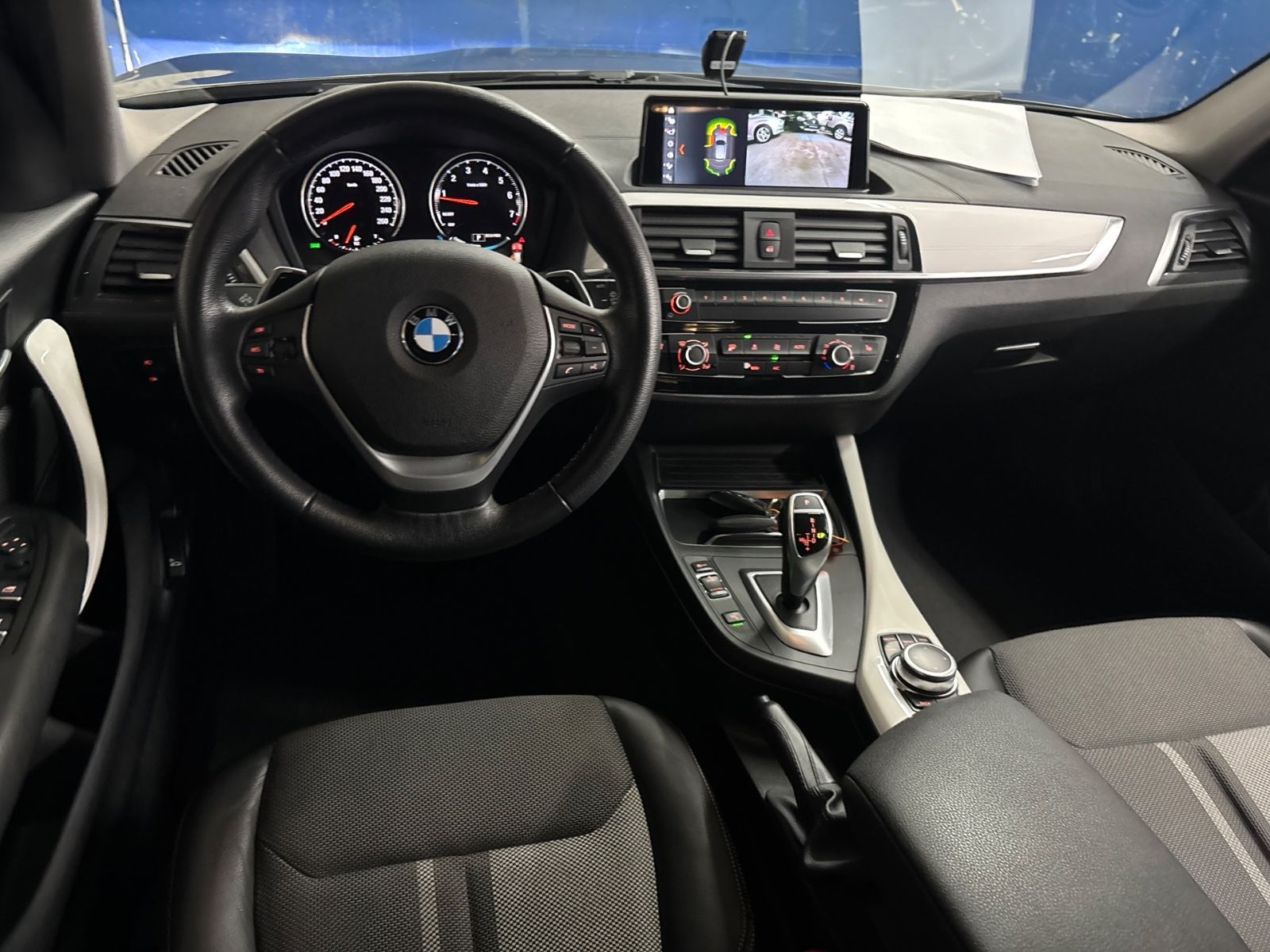 BMW 120 i Metropolitan LED AHK TEMPOMAT KAMERA SHZ foto 3