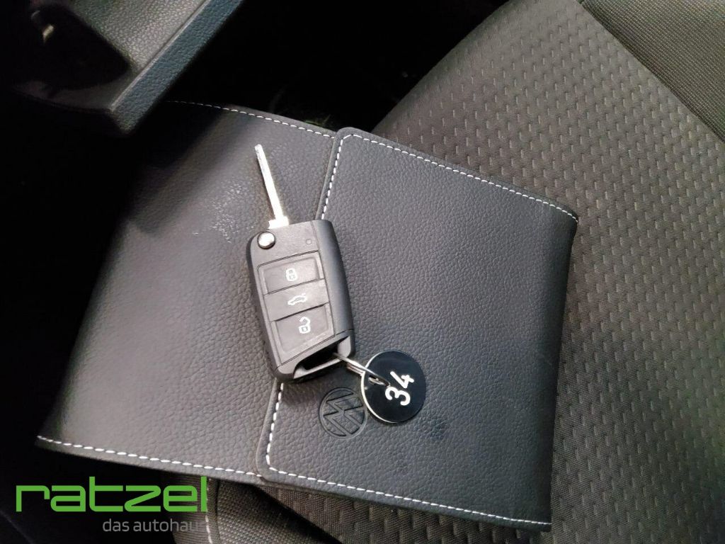Fahrzeugabbildung Volkswagen Polo Comfortline 1.0 TSI PDC Klima MFL DAB