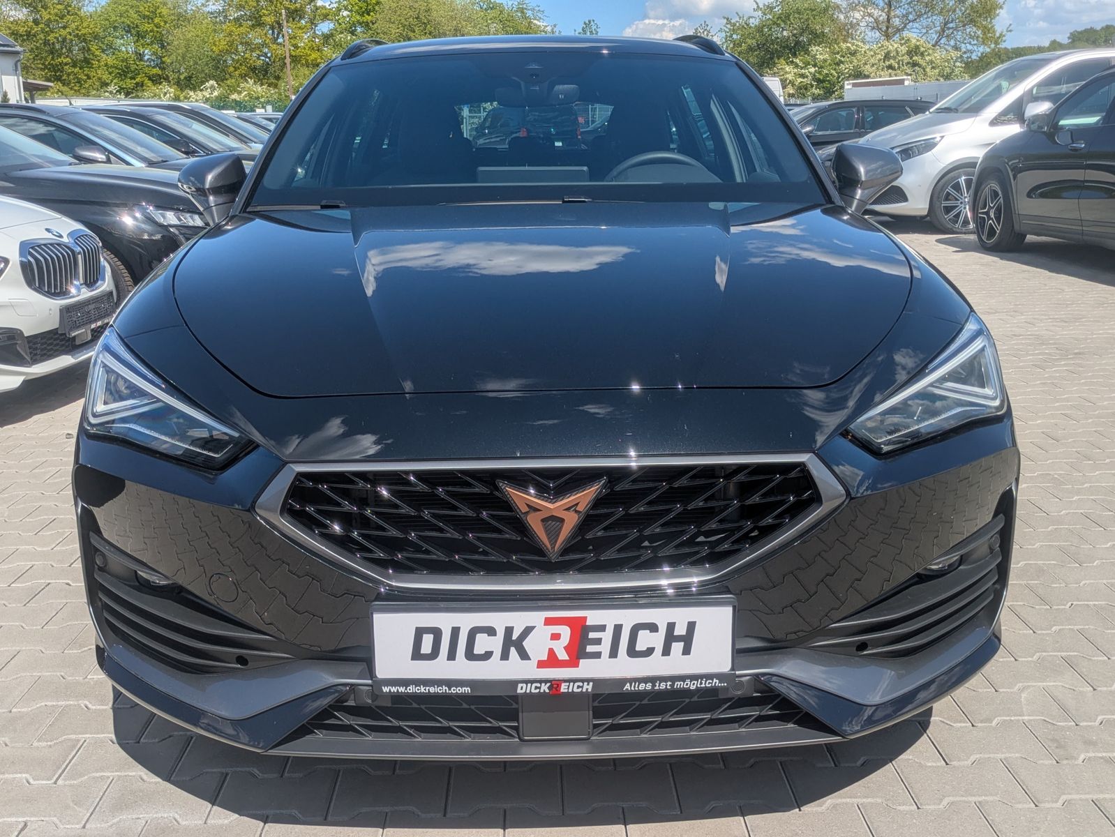 Fahrzeugabbildung CUPRA Leon 1.5 eTSI DSG MATRIX-LED*ACC*APP*KAMERA*18"