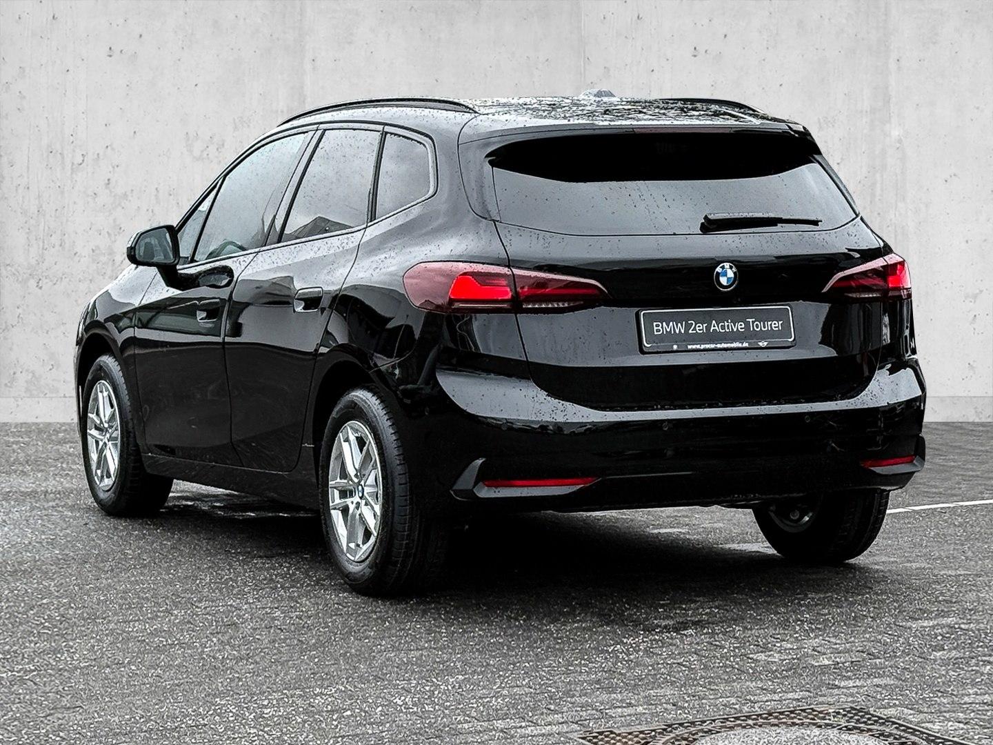 BMW 218i Active Tourer * Panorama Glasdach * Rückfah