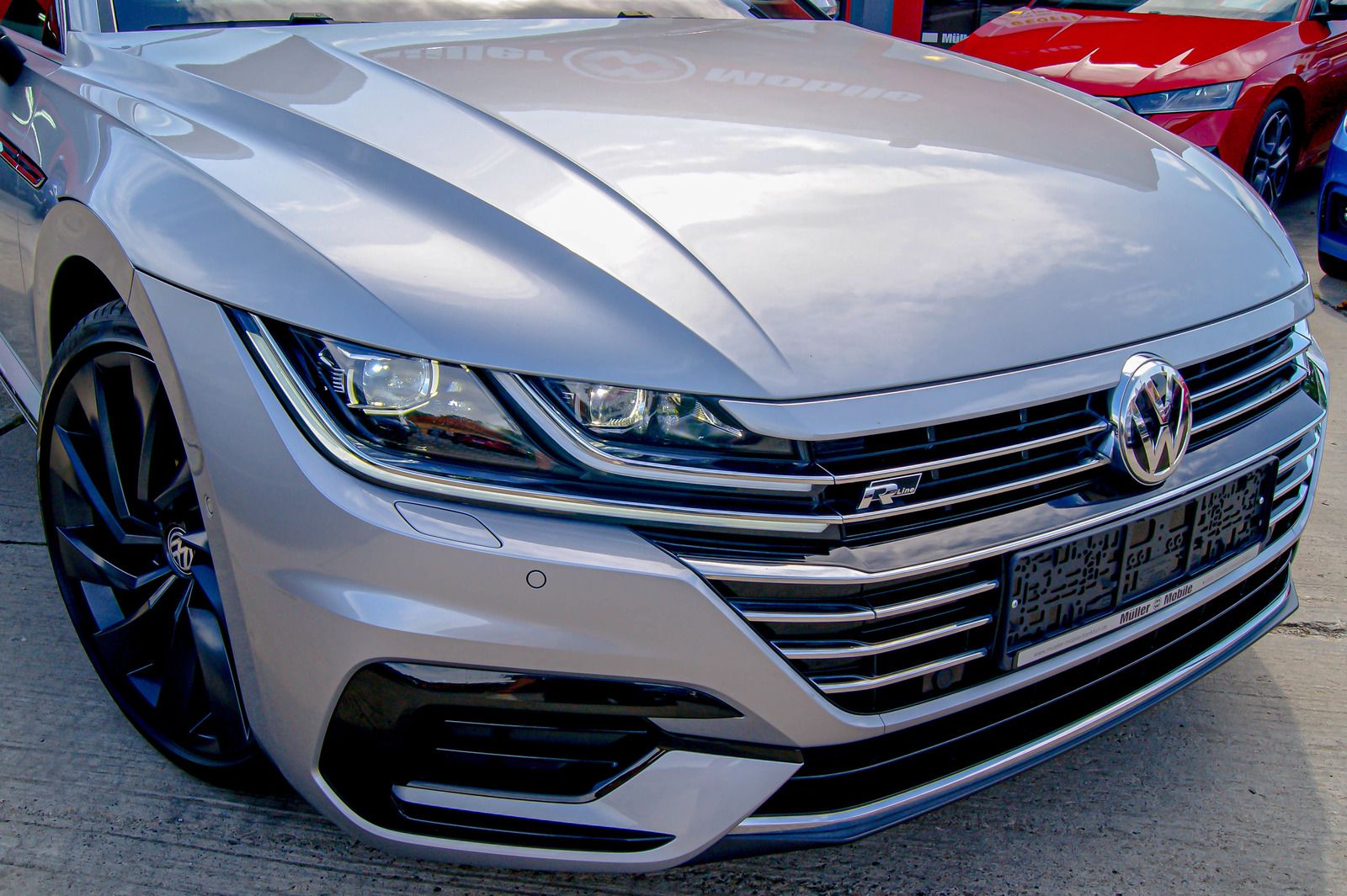 Fahrzeugabbildung Volkswagen Arteon R-Line 4Motion HEADUP PANORAMA STANDHEIZG