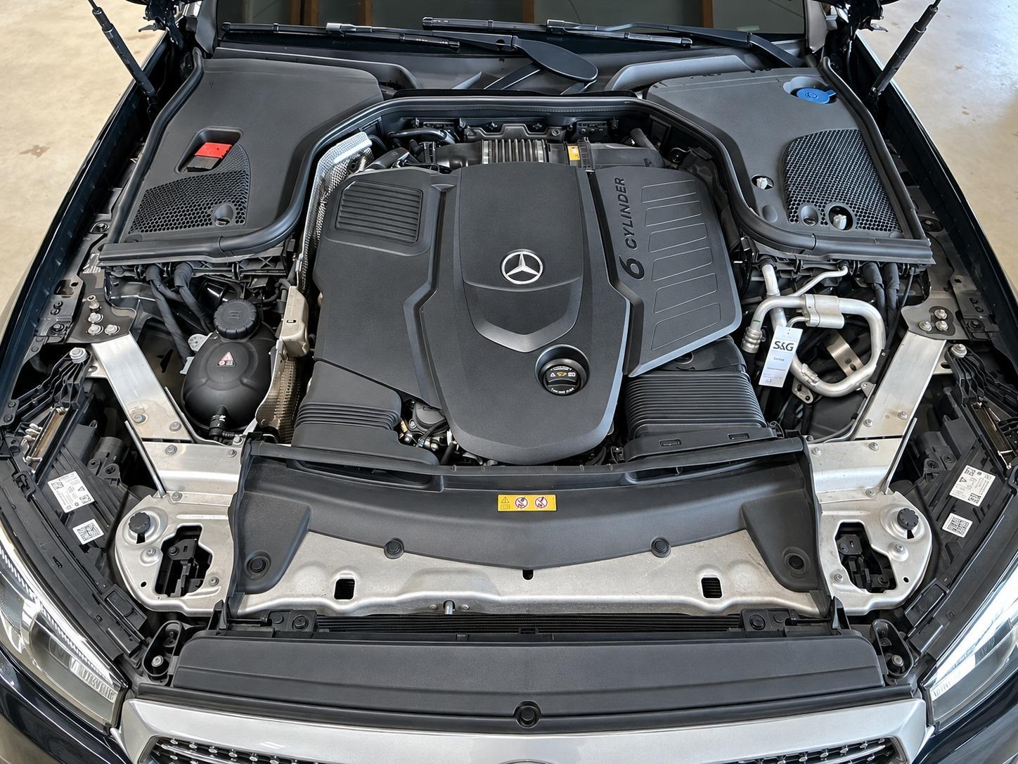 Mercedes-Benz E 400 d 4M PANO AIRMATIC DISTR. AHK NETTO 35800