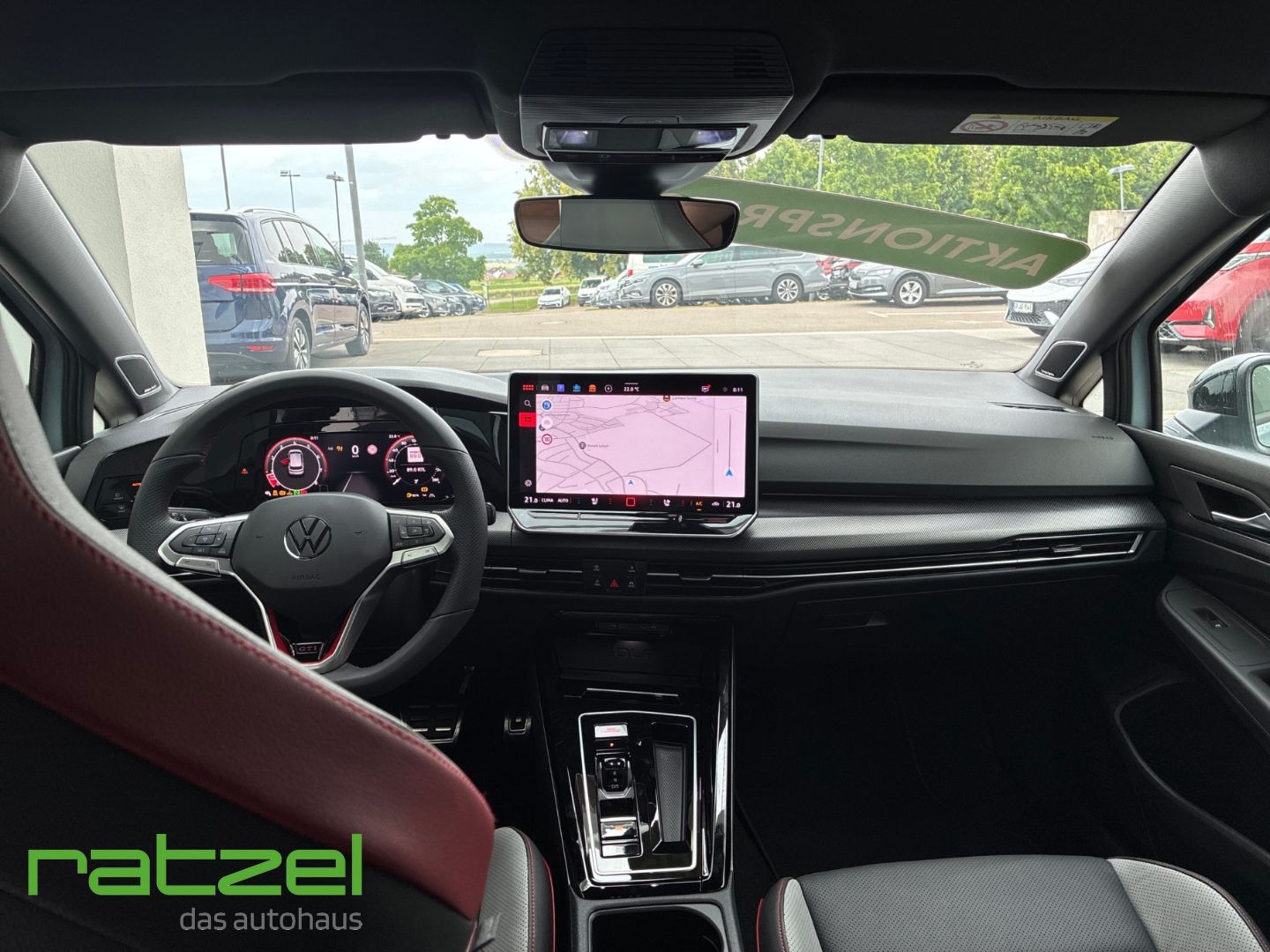 Fahrzeugabbildung Volkswagen Golf GTI 2.0 TSI DSG Leder+Harman+LED+ACC+PDC