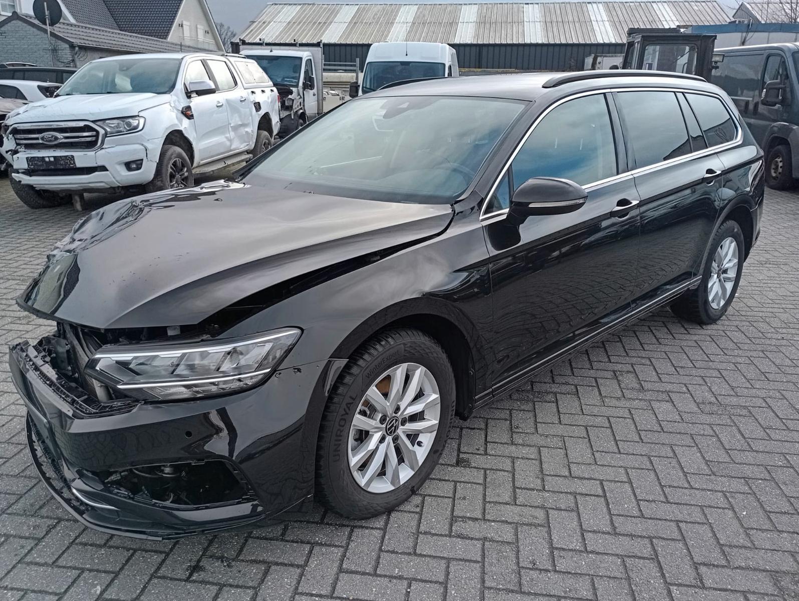 Volkswagen Passat Variant 2.0 TDI Business Kamera Navi