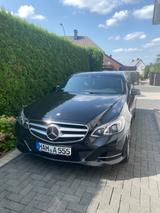 Mercedes-Benz E 300 BlueTEC AVANTGARDE AVANTGARDE - Mercedes-Benz E 300: Bluetec