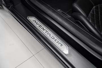صورة مصغرة 23 لـ 2011 Lamborghini AVENTADOR