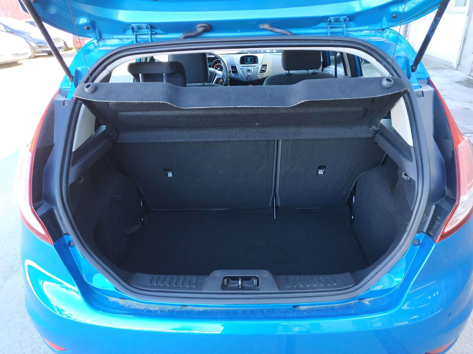 Fiesta 1.0/ TÜV NEU/ wenig KM/ Allwetter-ALU – Bild 12
