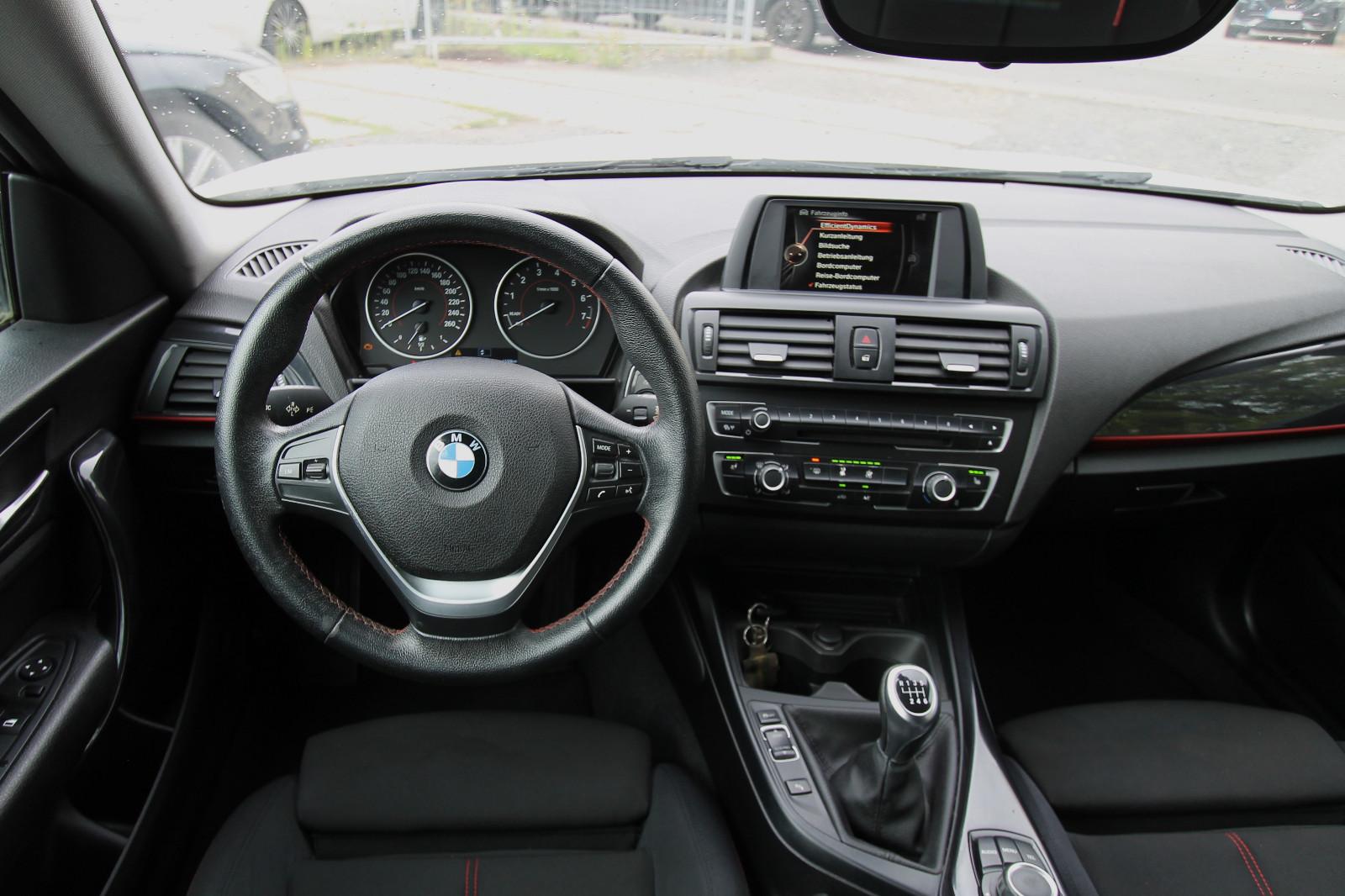 BMW 116 i SportLine Xenon Tel Motor ruckelt