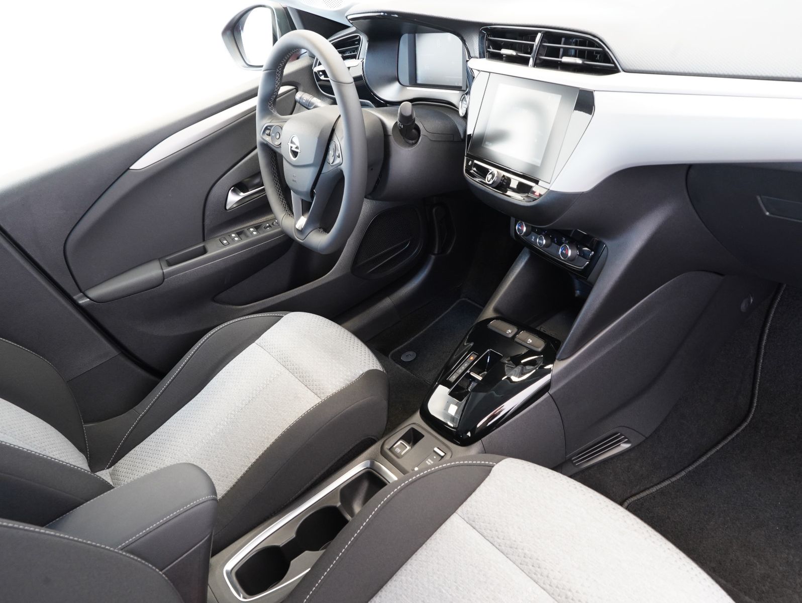 Fahrzeugabbildung Opel Corsa F e Edition FACELIFT/LED/11KW/SOH