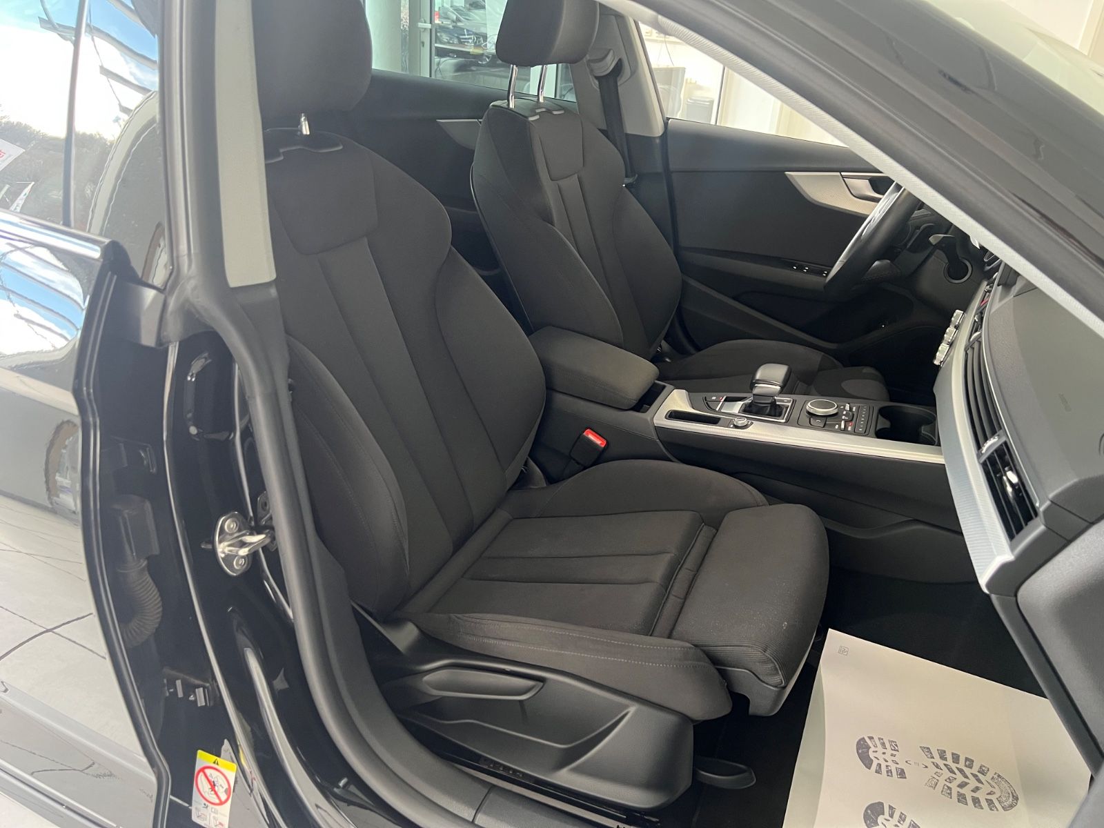 Fahrzeugabbildung Audi A5 Sportback 35 TDI sport Design