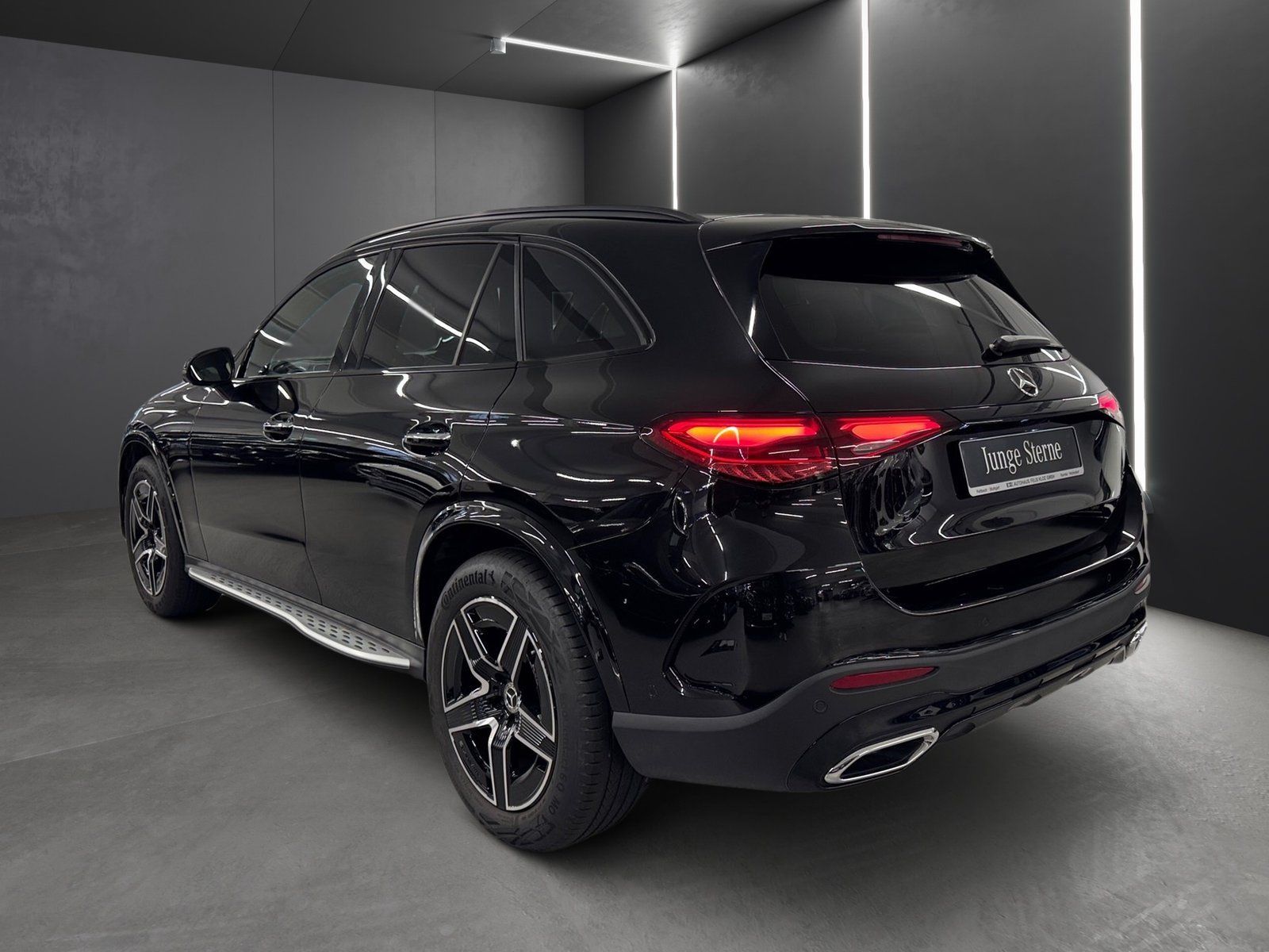 Fahrzeugabbildung Mercedes-Benz GLC 300 d 4M AMG*Pano*HUD*Burmester*Distron*360*