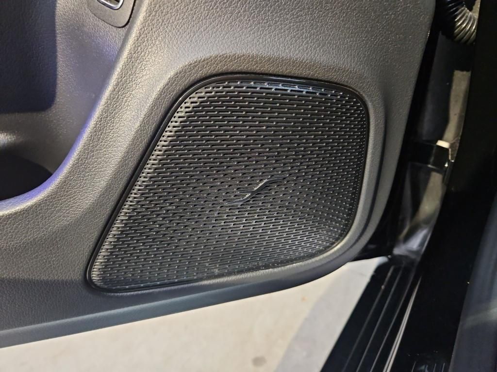 Fahrzeugabbildung Mercedes-Benz CLA 200 d Progressive AHK Totwi. Navi LED Sound