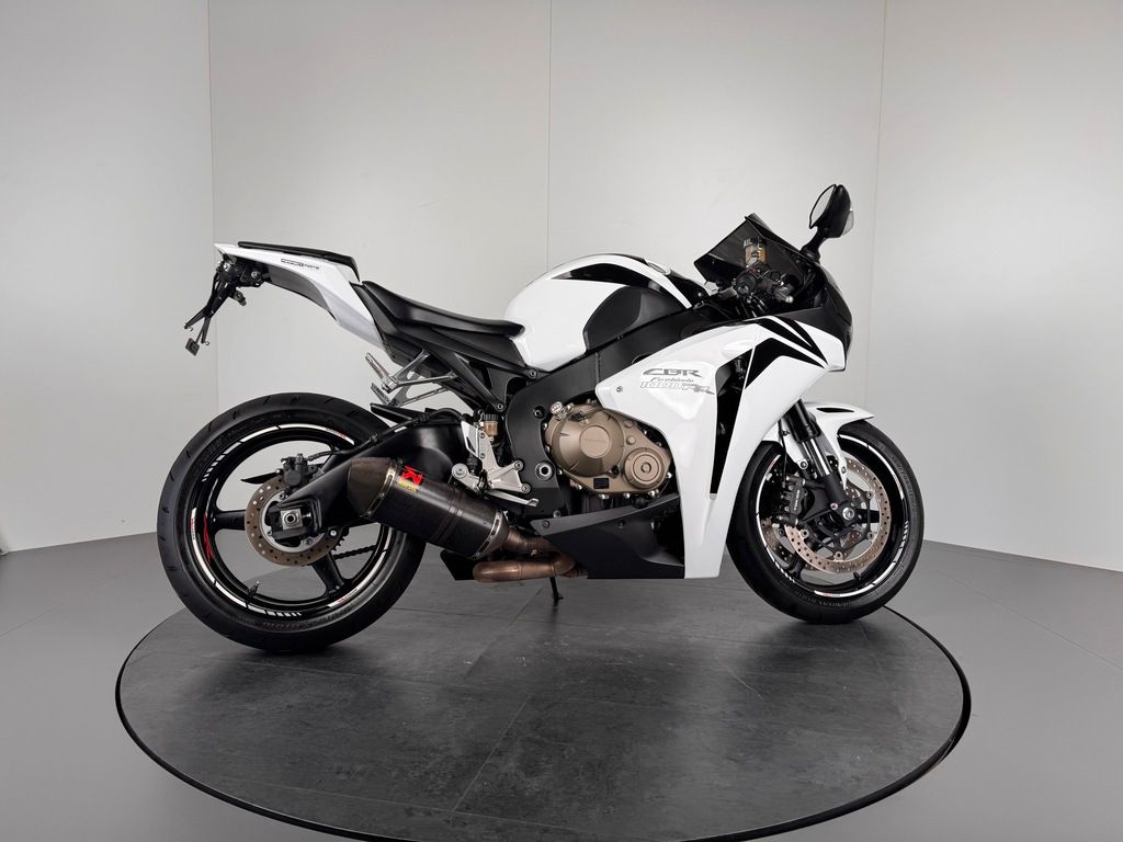 Fahrzeugabbildung Honda CBR 1000 RR FIREBLADE *TOP-ZUSTAND *SERVICE NEU