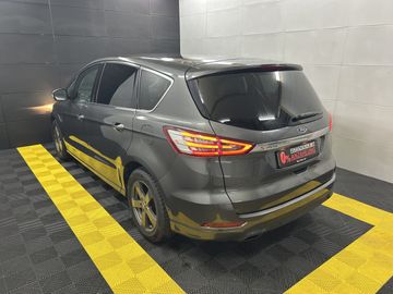 Ford S-Max - 7