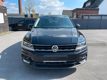 Volkswagen Tiguan - 8
