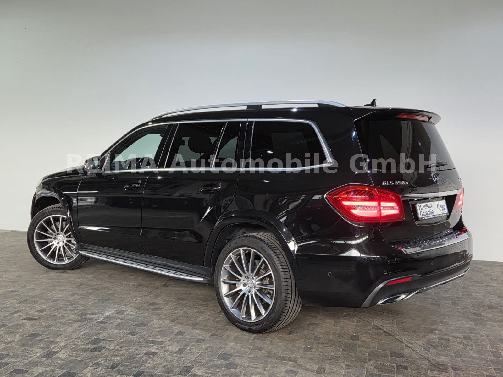 Fahrzeugabbildung Mercedes-Benz GLS 350 d 4Matic, 7 Sitzer, 360°, Pano