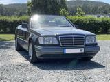 Mercedes-Benz E 220 Cabrio W124, Oldtimer-Zul. Gutachten Note2 - Mercedes-Benz E-Klasse: Cabrio, W124