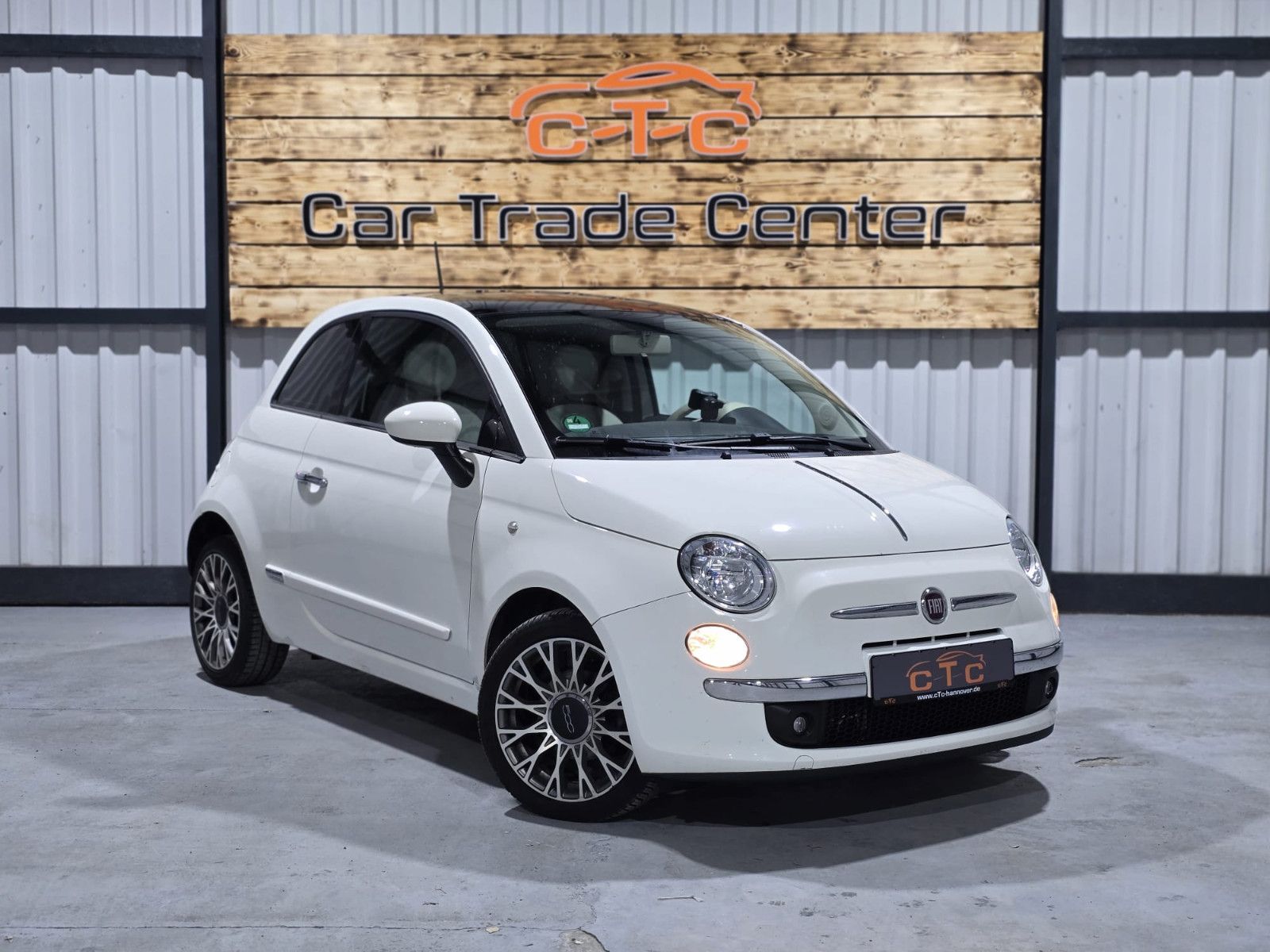 Fahrzeugabbildung Fiat 500 Lounge/Klima/Panorama/EURO6/TÜV-NEU/Garantie
